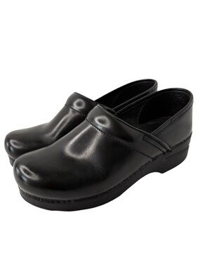 Dansko Clog Occupational Comfort Shoe Sz 39 US 8.5 / 9 WIDE Black Leather SlipOn